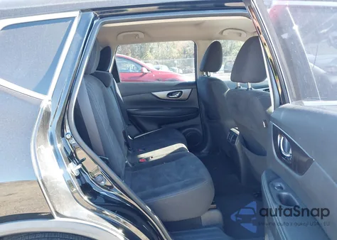 2015 Nissan Rogue S z USA, uszkodzony, nr VIN KNMAT2MV1FP526375